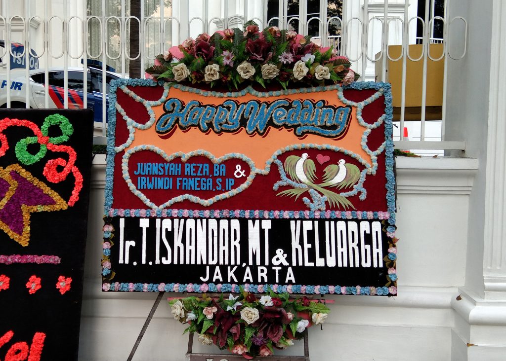 karangan-bunga-di-medan-belawan